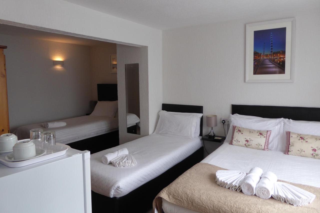 Capri Guest House Torquay Esterno foto