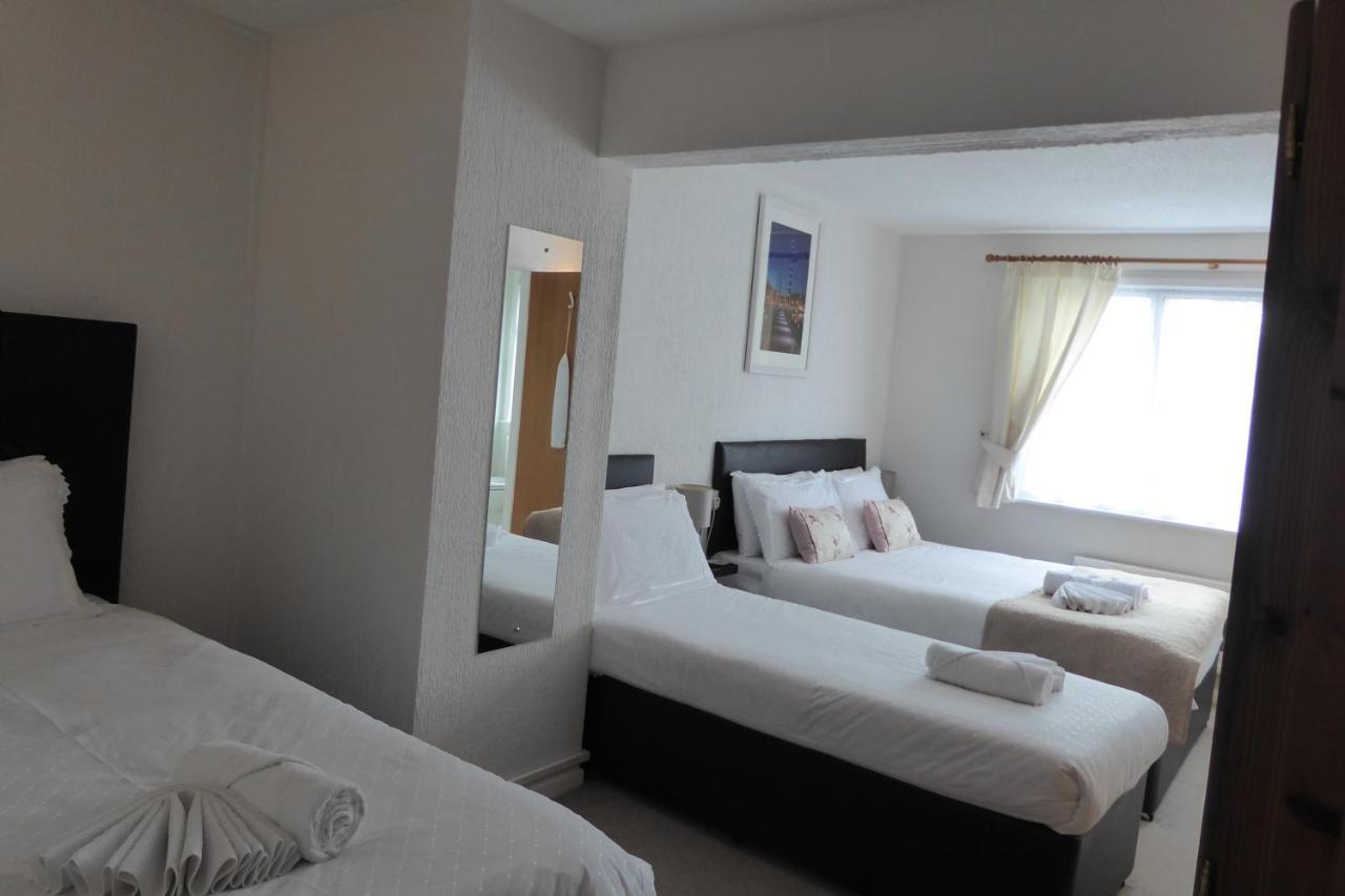 Capri Guest House Torquay Esterno foto